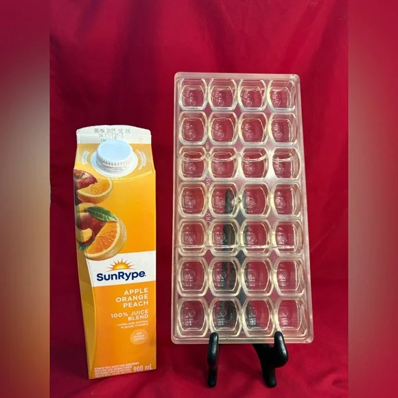 Chocolate Barrel/Barrels Mould - Picture 1 of 5